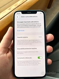 iPhone 12 batteria al 100%