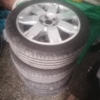4 gomme estive ford 205 50 r17