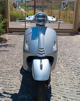 VESPA 300 GTS HPE