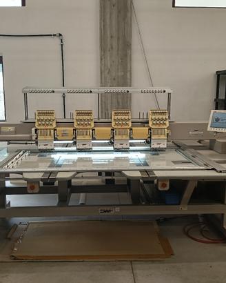 Macchina da Ricamo industriale SWF-D 4 teste