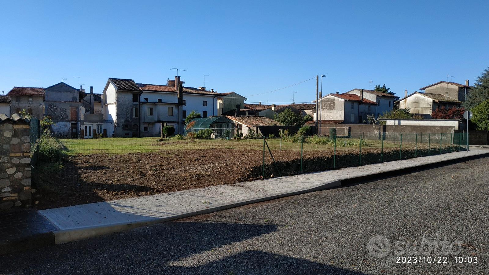 Terreno edificabile - Vista 2