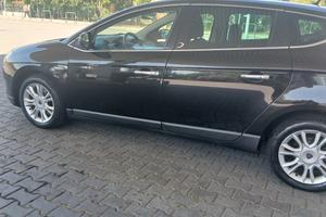 Lancia Delta 1.6 MJT DPF 105 CV Gold