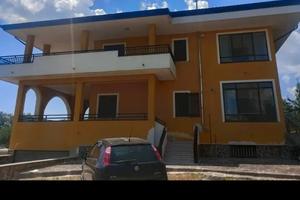 Villa con terreno