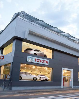 Toyota Yaris 1.5 hybrid Trend