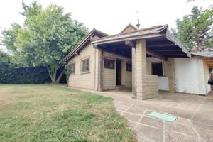 Villa di 85 m² con 3 locali e box auto a San Giust