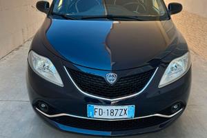 auto come nuova