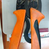 Pinza crimpatrice