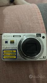 Macchina fotografica e videocamera