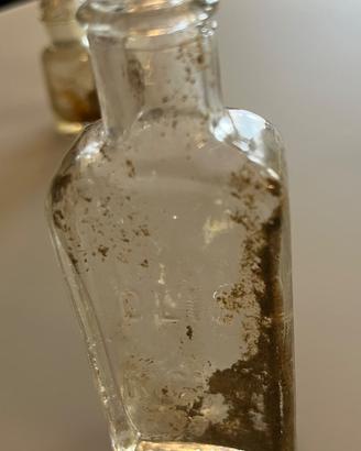 Bottigliette vetro antiche