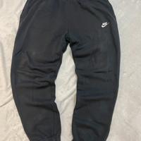 Pantaloni nike