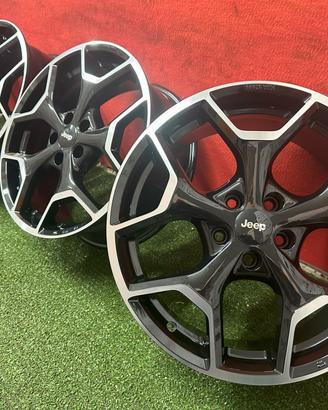 Cerchi Jeep Renegade COMPASS CHEROKEE 7.5Jx18 ET39