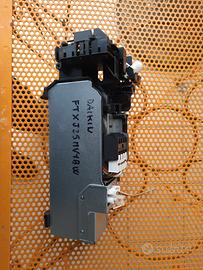 Scheda DAIKIN  FTXJ25MV1BW e FTXJ35MV1BW