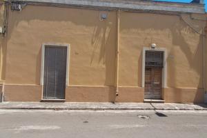 Abitazione con volte a stella e giardino, Trepuzzi