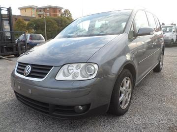 RICAMBI VOLKSWAGEN TOURAN 1.9 TDI ANNO 2006