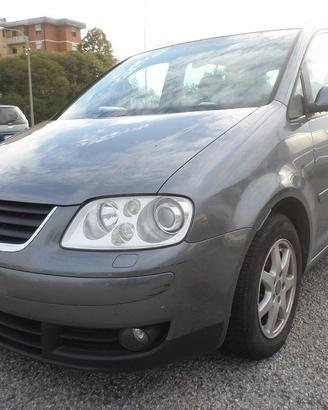 RICAMBI VOLKSWAGEN TOURAN 1.9 TDI ANNO 2006
