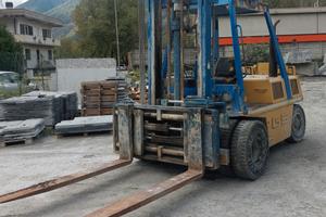 Carrello elevatore usato marca pgs - 65q.li