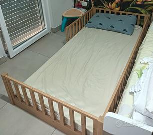 Lettino montessoriano da terra con sponde per bamb