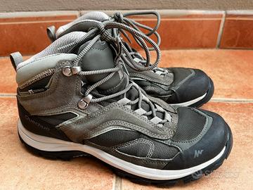 Scarponcino trekking decathlon tg. 40