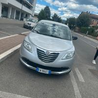 LANCIA YPSILON 2a serie 2014