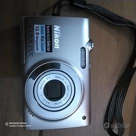   macchina fotorafica  Nikon digitale  S2500