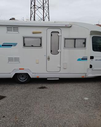 Camper Renault 4 posti modello 2006