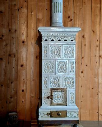 stufa ceramica Castellamonte