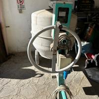 Betoniera e trabattello