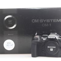 FOTOCAMERA DIGITALE MIRRORLESS OLYMPUS OM-1. CORPO