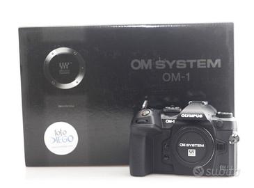 FOTOCAMERA DIGITALE MIRRORLESS OLYMPUS OM-1. CORPO