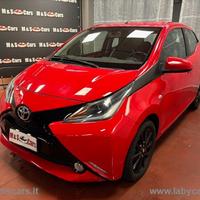 TOYOTA Aygo 1.0 VVT-i 69 CV 5p. x-cool