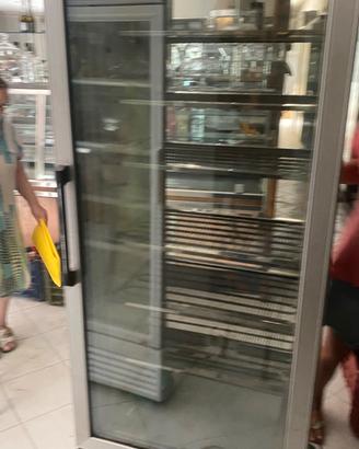 Vetrina frigo semifreddi
