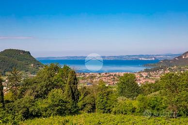 3 LOCALI A COSTERMANO