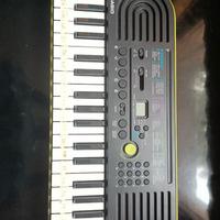 Pianola Casio usata