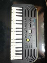 Pianola Casio usata