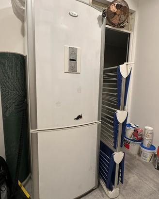 Frigorifero 305L Whirlpool WBS4345 A+NFW