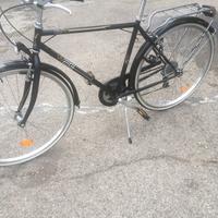 Bici uomo praticamente nuova