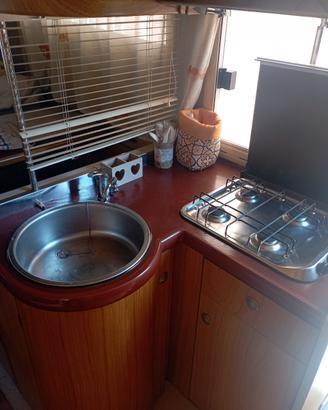 camper mansardato Laika ecovip 2