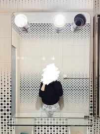 Specchio e mobiletto anni 70