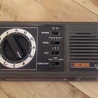 Accordatore Boss TU-120 vintage.