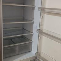 Ricambi Frigorifero Hotpoint Ariston / Indesit (1)