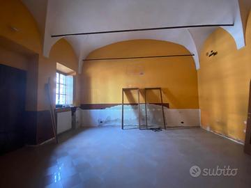 Rif.2460CA88396| negozio piacenza