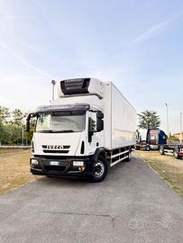 IVECO EUROCARGO 180E28 (REFRIGERATO) FNA
