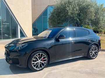 Maserati Grecale V6 530 CV AWD Trofeo - SUPER T-ST