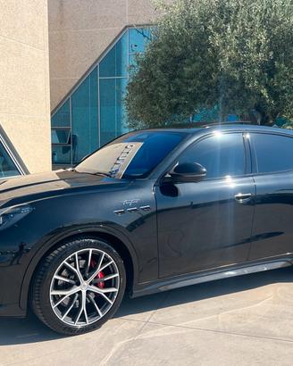 Maserati Grecale V6 530 CV AWD Trofeo - SUPER T-ST