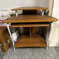 Scrivania ad angolo con 3 rip. fissi+1 estraibile