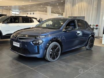 Lancia Ypsilon 51kwh edizione limitata cassina 156