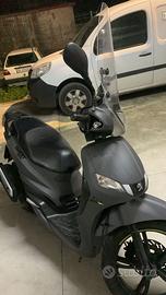 Peugeot tweet 125 gt