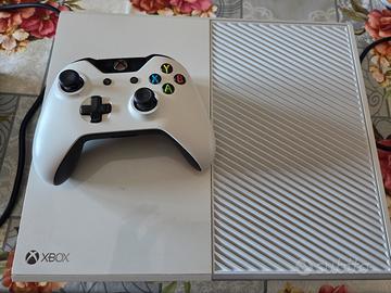  Xbox One,buone condizioni,pronta per giocare