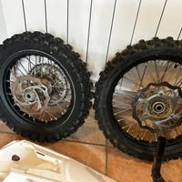 Cerchi  ktm 65 piu altri accessori