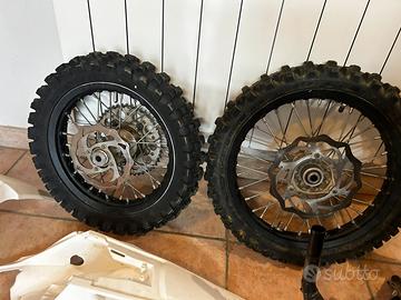 Cerchi  ktm 65 piu altri accessori